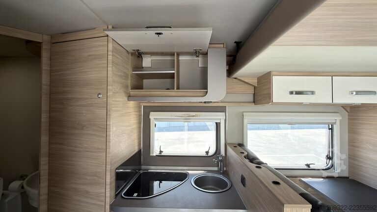 Camper semintegrato Fiat Ducato Weinsberg Carasuite 2024 | Cambio automatico | 5 posti letto