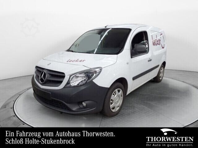 Furgon blaszak Mercedes-Benz Citan 112 Kasten Lang Kamera AHK