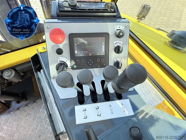 Wózek widłowy czterokierunkowy Combilift CB4000 DIESEL TRIPLEX 5200 FULL CABIN