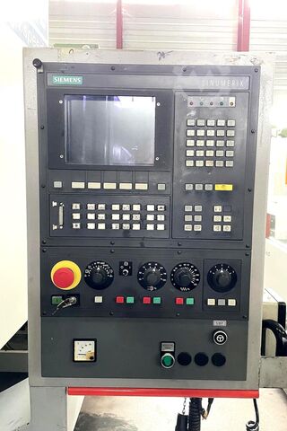 Vertikalt bearbejdningscenter CHIRON FZ 18 L