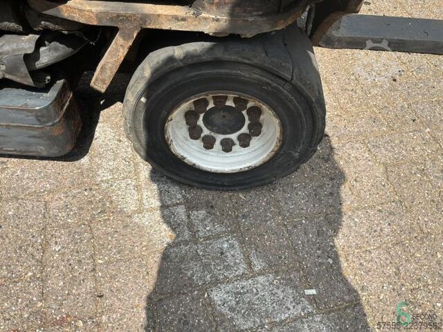 Zijlader heftruck Combilift C4000