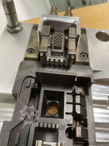 Hybride additief bewerkingscentrum Matsuura LUMEX Avance-25