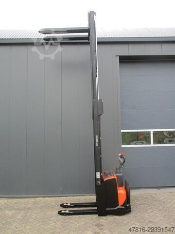 Palletstapelaar BT SWE120