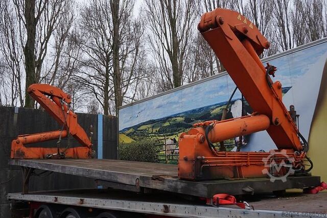 Piet Ruizeveld RUCON 35 Side load cranes 20ft. / 17.500 KG