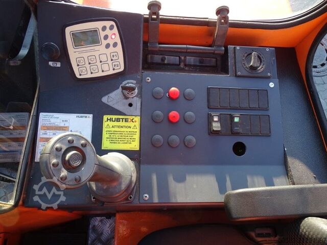 Vier-weg zijlader Hubtex DQ80-G