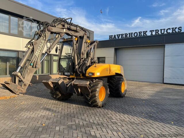 Tekerlekli ekskavatör Mecalac 12 MXT Speeder 40km/h Nederlandse registratie