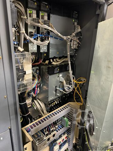 CNC soustruh Okuma LB3000 EX-M C1000