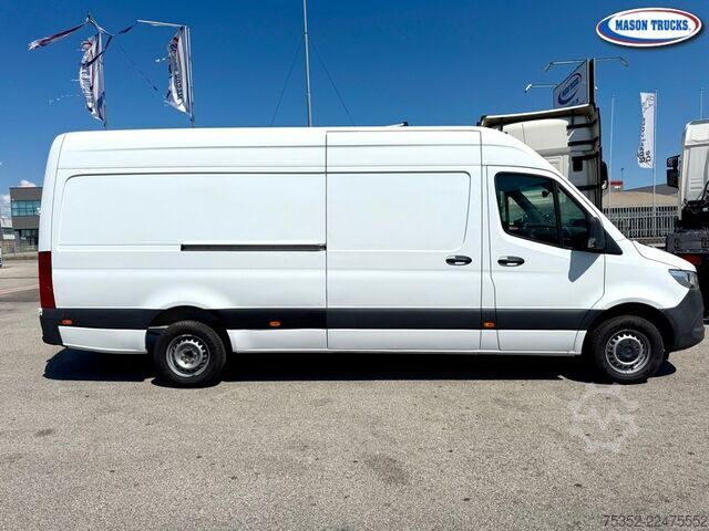 Furgão de painéis Mercedes-Benz Sprinter 317 CDI RWD