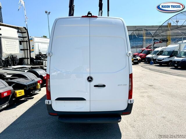 Furgão de painéis Mercedes-Benz Sprinter 317 CDI RWD
