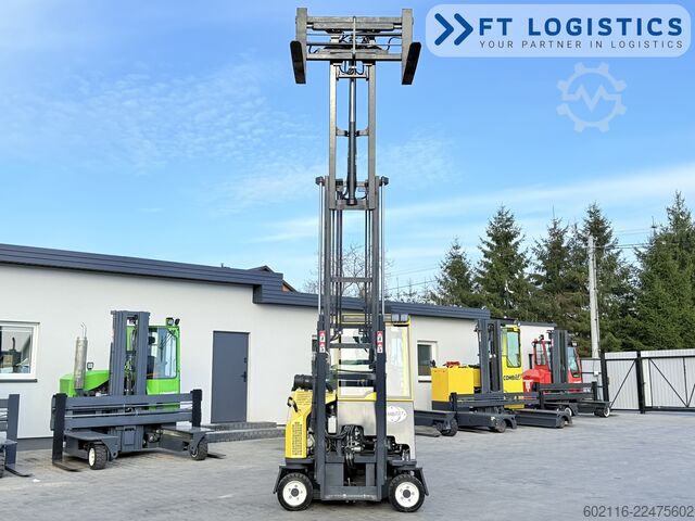 4-way forklift Combilift CB3000 GAS TRIPLEX 4900 FREE-LIFT