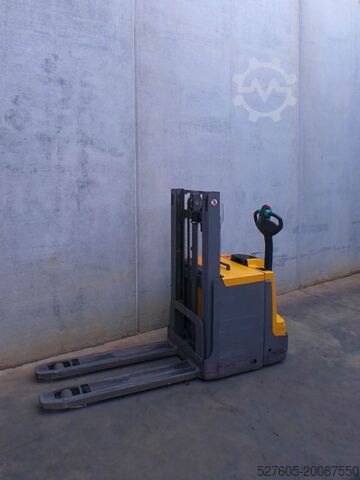 Heftruck Jungheinrich EJD 220 201 ZT