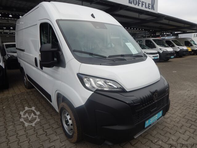 Skříňová dodávka s kamerou IHNED K DODÁNÍ Peugeot L2H2 deutscher Neuwagen Boxer Klima-Bluetooth-Tempomat-Ahk- uvm.