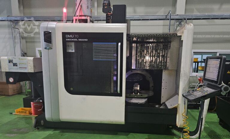 Universell bearbetningscenter DMG MORI DMU 70