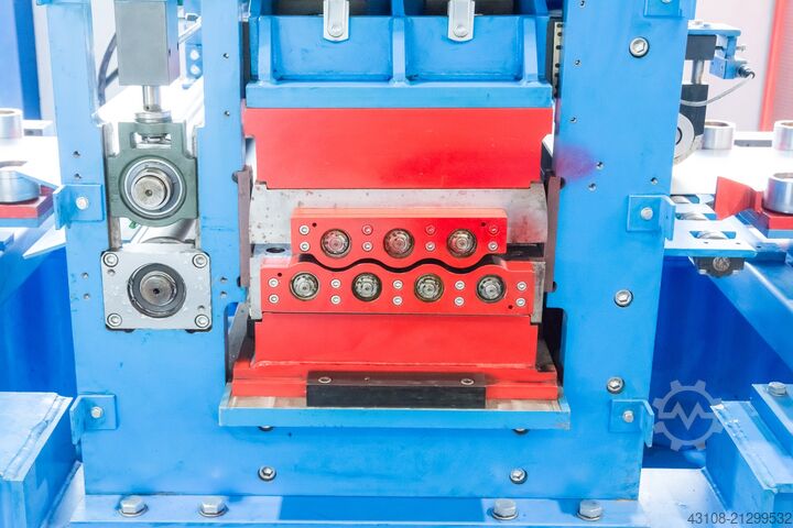 Lemezprofilírozó és kivágó sor Linia Zeman 