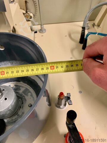 Microradius slijp- en polijstmachine JENOPTIK JENOMIC P3/30 OP