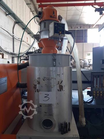 Máquina de moldagem por injeção BATTENFELD BK-T 1300/630