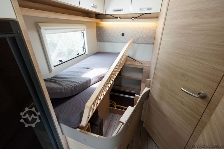 Lakókocsi/lakóautó Fiat Ducato Weinsberg Carasuite 2020 | Completamente accessoriato | 5 posti let