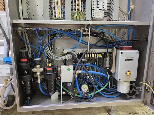 Multivac R240 termoformiranje mašina Multivac R240