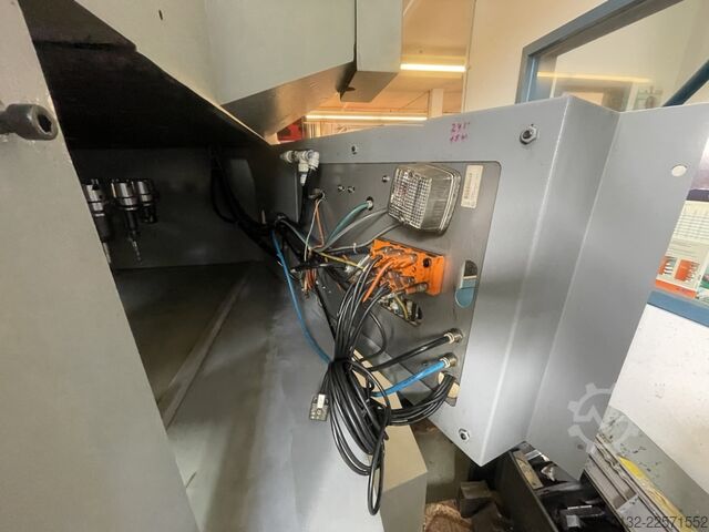 Verticale bewerkingscentrum Mikron VCP 800