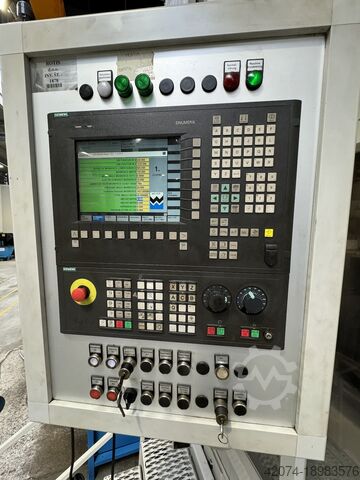 Frezarka do kół zębatych Liebherr L3002