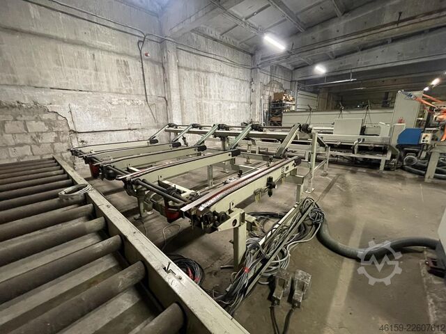 Automation av fräslinje med staplare Weinig E6 infeed + A5 outfeed + stacker