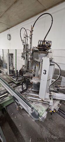 Saroktakarító gép Urban AKS 6400 + SV 430