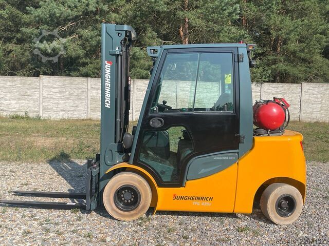 LPG gaffeltrucks Jungheinrich TFG435S res MA