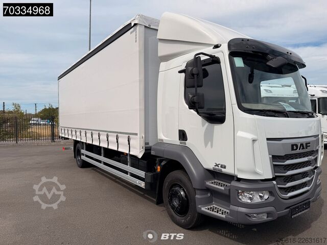 Camião plataforma com lona DAF XB 260 4X2 FA VDC 16t - Junge Curtainsider + 150