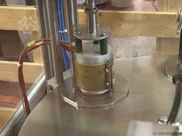 Rotacyjna nalewarka do produkcji lodów RotoPack 15/6