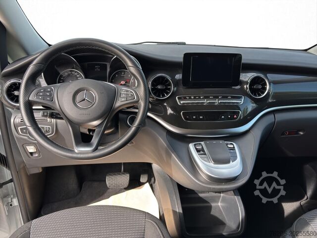 Minibüs Mercedes-Benz V 220 d RISE Kompakt 5-Sitzer
