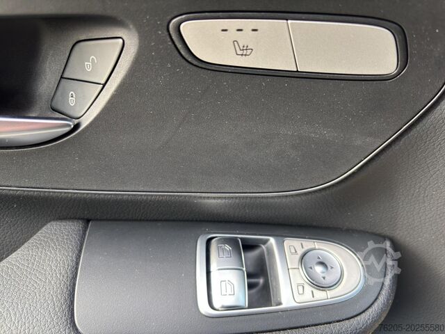 Minibüs Mercedes-Benz V 220 d RISE Kompakt 5-Sitzer