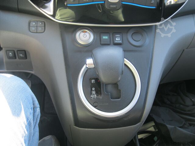 Furgonetă NISSAN eNV200
