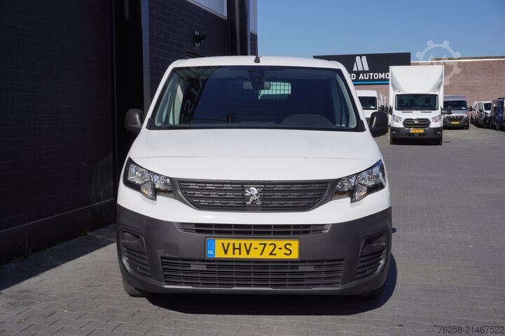 Stationwagen met hoog dak Peugeot Partner 1.2 Benzine EURO 6 - Airco - Carkit - P...