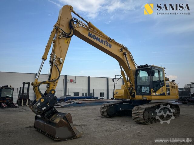 Pásový bagr Komatsu PC 210 LC-11/OilQuick 70-55/2xLöffel/ZSA