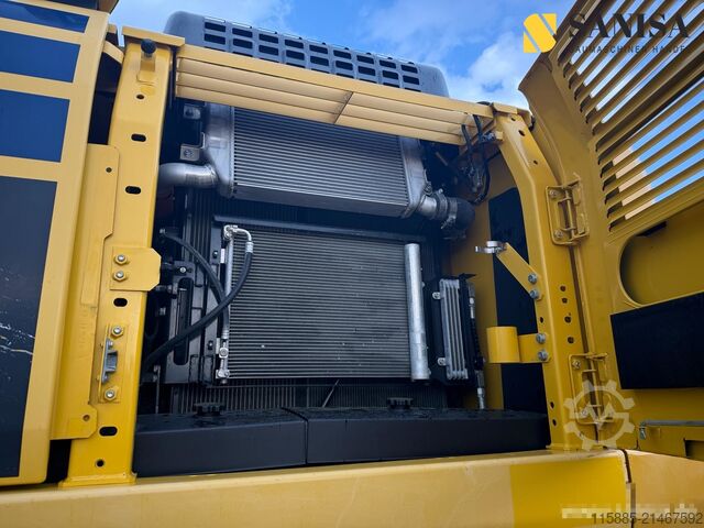 Pásový bagr Komatsu PC 210 LC-11/OilQuick 70-55/2xLöffel/ZSA