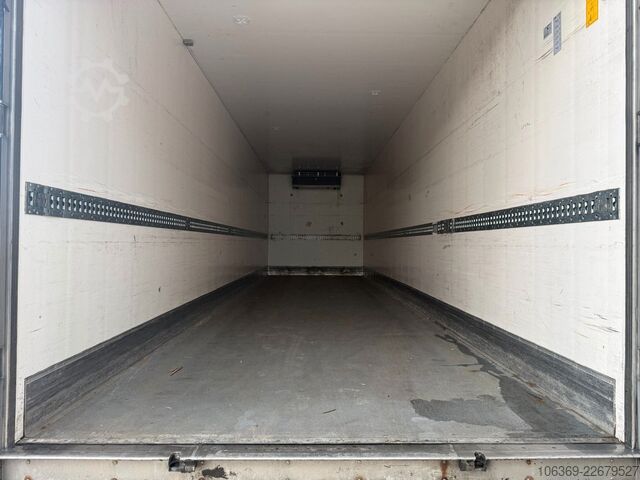 Camion refrigerato MAN TGM 26.340 6x2*4 Carrier Supra 1250 Nordic