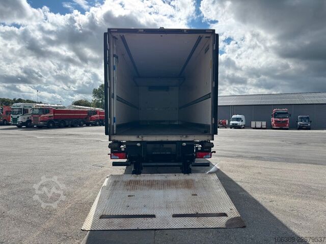 Camion refrigerato MAN TGM 18.290 4x2 Carrier Supra 1250 Nordic