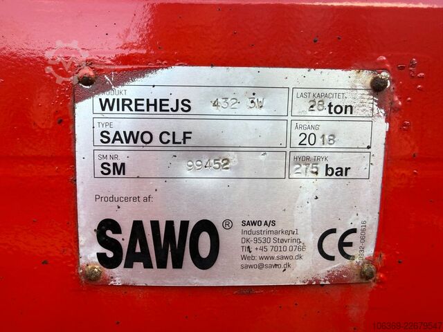 Gru montata su autocarro VOLVO FM500 8x2 Pusher Tridem Crane Hiab 099 B3 Radio
