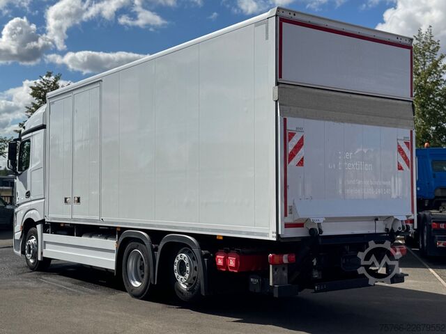 LKW mit Kofferaufbau MERCEDES-BENZ ACTROS 2545 L / LBW / SEITENTÜRE