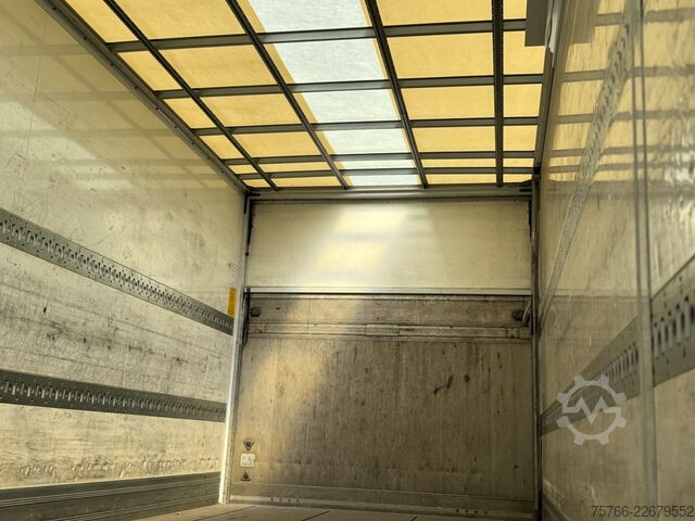 LKW mit Kofferaufbau MERCEDES-BENZ ACTROS 2545 L / LBW / SEITENTÜRE