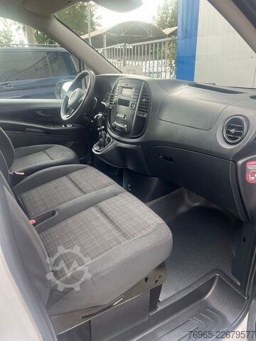 Panelvan MERCEDES-BENZ Vito 114 LANG 6G KLIMA 3-SITZER TEMPOMAT EU6 AHK