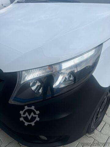 Panelvan MERCEDES-BENZ Vito 114 LANG 6G KLIMA 3-SITZER TEMPOMAT EU6 AHK