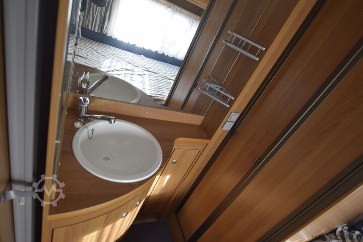 Caravan KNAUS Eurostar 450 mit Mover und Vorzelt