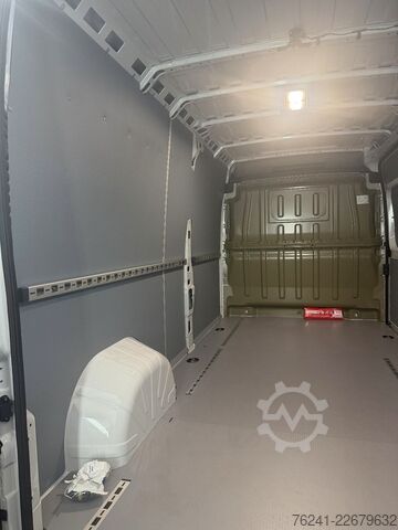 Dobozos furgon Citroën Jumper Kastenwagen L3H2 3.5T Heavy 140 Automatik