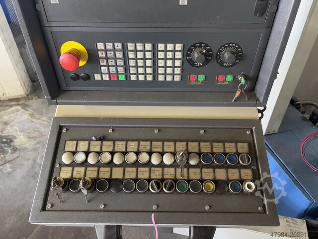 Centreerloze rondslijpmachine Ghiringhelli M200 CNC 4A