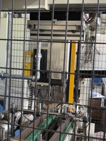 Centreerloze rondslijpmachine Ghiringhelli M200 CNC 4A