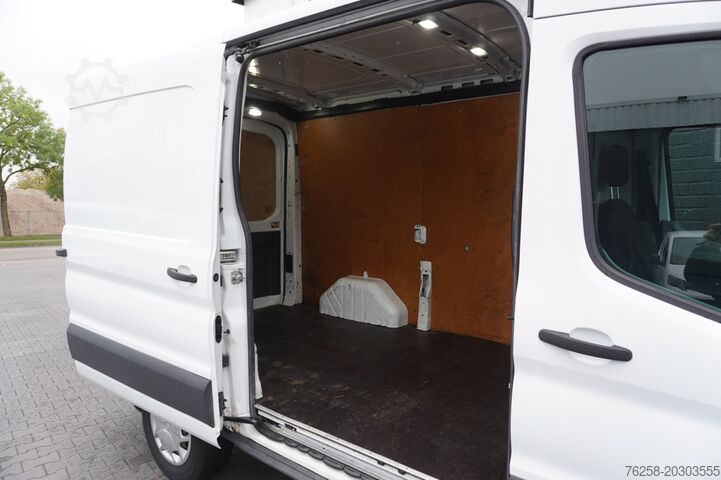 Bestelbus Ford Transit 2.0 TDCI 130PK L2H2 EURO 6 - Airco - N...