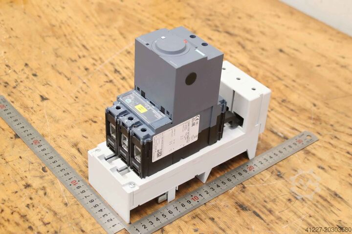 Circuit breaker Siemens 3VA1180-4EE36-0AA0