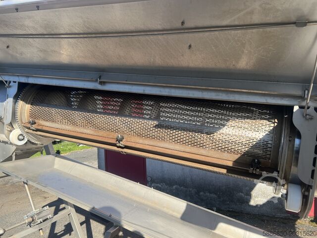 Mașină de desprins codițele la coacăze și fructe de pădure (separator)  