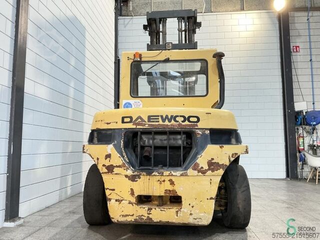 Wózek widłowy Daewoo D80S-2